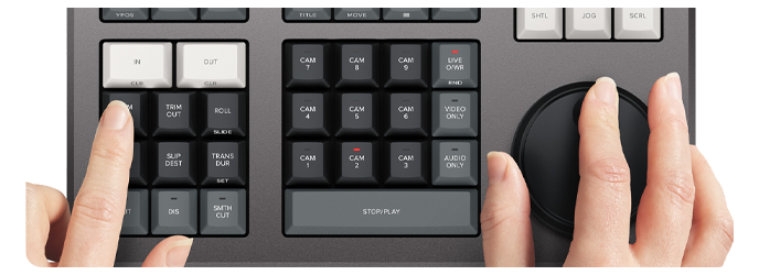 Blackmagicdesign DaVinci Resolve Speed Editor with DaVinci Resolve Studio 17